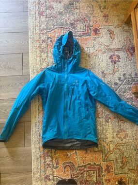 Arc'teryx Alpha FL